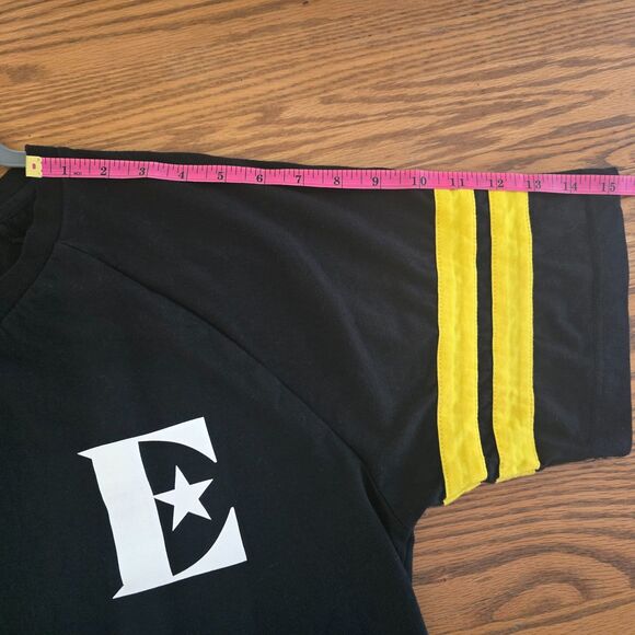 Blk XXL Commemorates Elton John Farewell Tour @ Dodger Stadium performance 1975 - Picture 8 of 13